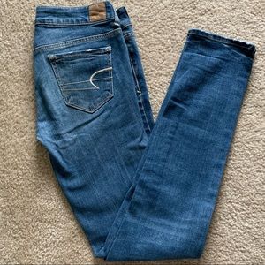 American Eagle skinny jeans